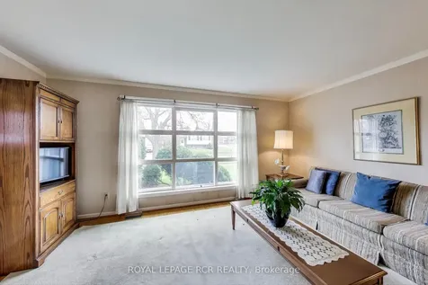 43 Appleby Drive Brampton ON L6T 2S7