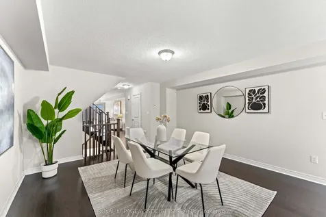 9 Finegan Circle Brampton ON L7A 4Z7