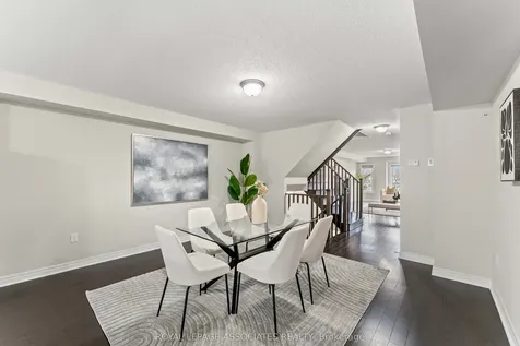 9 Finegan Circle Brampton ON L7A 4Z7