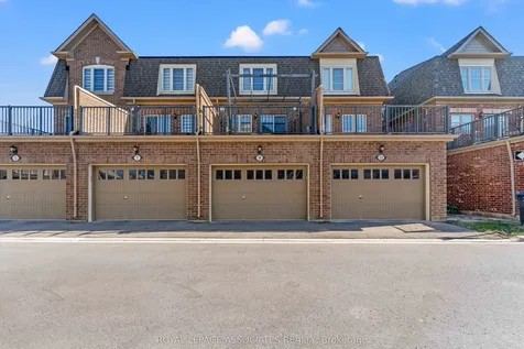 9 Finegan Circle Brampton ON L7A 4Z7