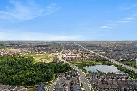 9 Finegan Circle Brampton ON L7A 4Z7