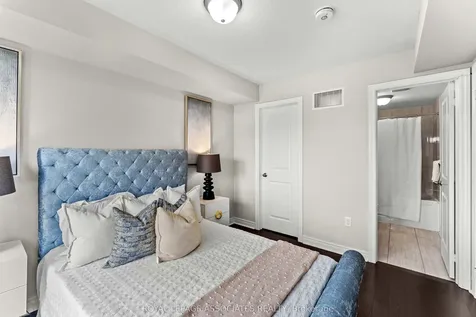 9 Finegan Circle Brampton ON L7A 4Z7