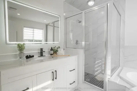 36 Frontenac Crescent Brampton ON L7A 3M7