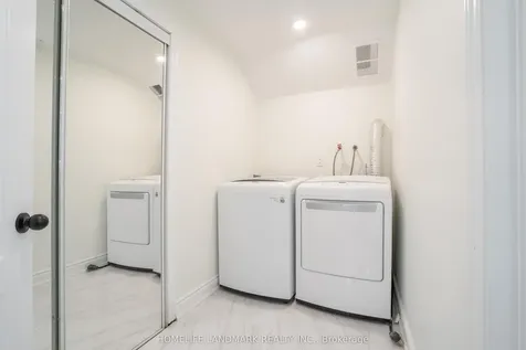 36 Frontenac Crescent Brampton ON L7A 3M7