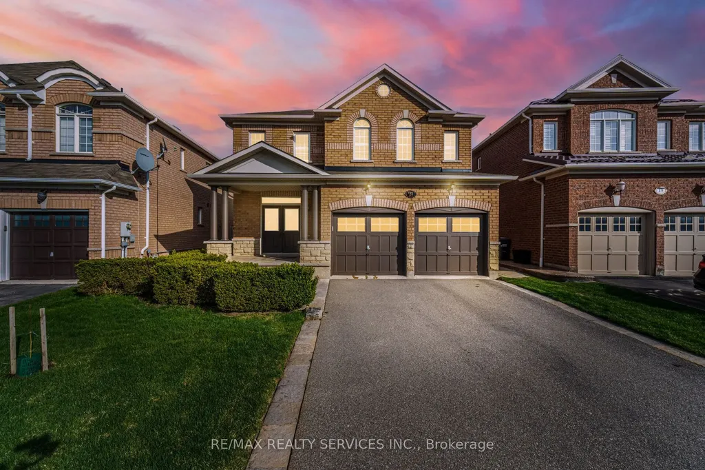 21 Fallgate Drive Brampton ON L6X 0R6