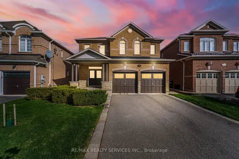 21 Fallgate Drive Brampton ON L6X 0R6