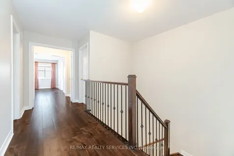 21 Fallgate Drive Brampton ON L6X 0R6