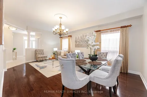 21 Fallgate Drive Brampton ON L6X 0R6