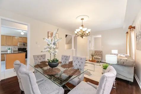 21 Fallgate Drive Brampton ON L6X 0R6