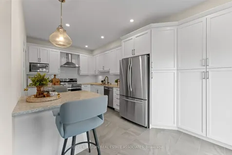 4039 Medland Drive Burlington ON L7M 4W7