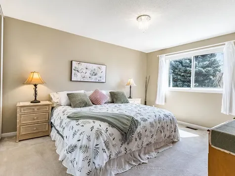 196 Cullum Court Burlington ON L7T 4A9