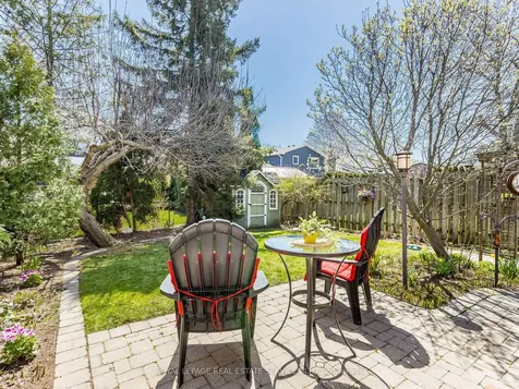 196 Cullum Court Burlington ON L7T 4A9