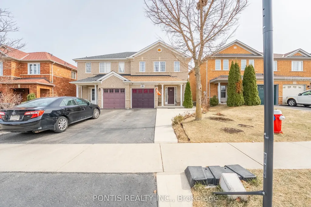 22 Mistdale Crescent Brampton ON L7A 1S1