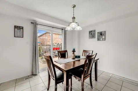 22 Mistdale Crescent Brampton ON L7A 1S1