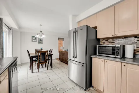 22 Mistdale Crescent Brampton ON L7A 1S1