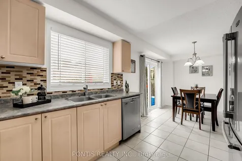 22 Mistdale Crescent Brampton ON L7A 1S1