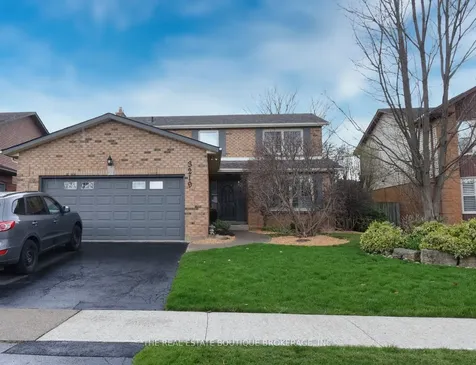 3219 Hazelwood Avenue Burlington ON L7M 2V3