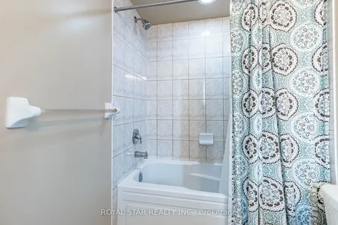 71 Relton Circle Brampton ON L6P 4A7