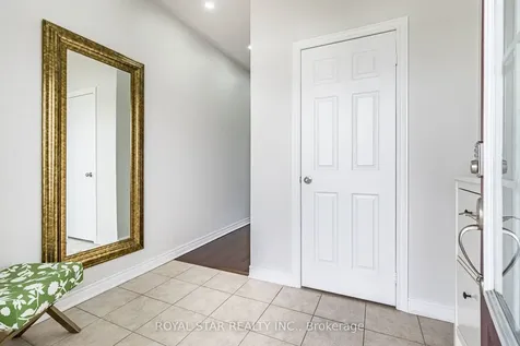 71 Relton Circle Brampton ON L6P 4A7