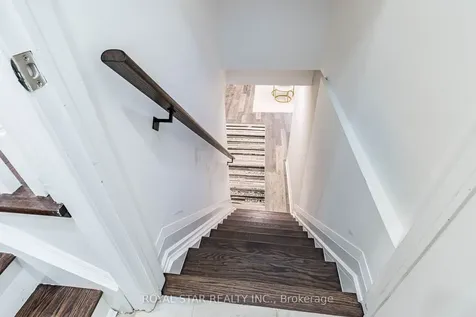 71 Relton Circle Brampton ON L6P 4A7