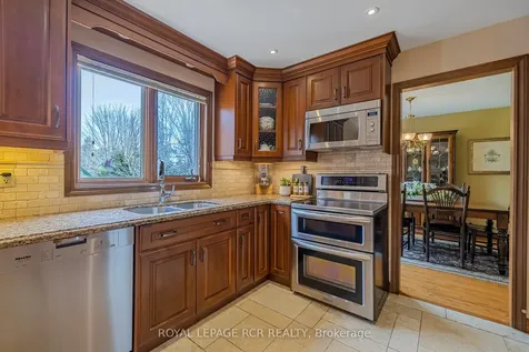 7 Summergate Court Caledon ON L7C 1P9