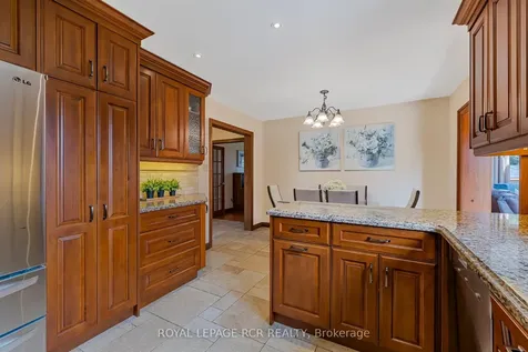 7 Summergate Court Caledon ON L7C 1P9