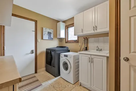 7 Summergate Court Caledon ON L7C 1P9