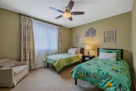 7 Summergate Court Caledon ON L7C 1P9