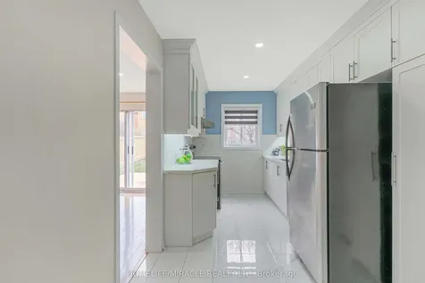 31 Cranberry Crescent Brampton ON L6Y 4P7