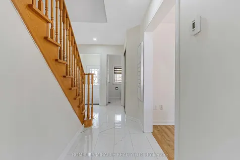 31 Cranberry Crescent Brampton ON L6Y 4P7