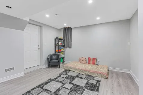 31 Cranberry Crescent Brampton ON L6Y 4P7