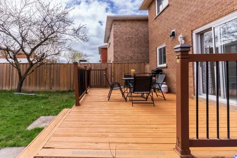 31 Cranberry Crescent Brampton ON L6Y 4P7