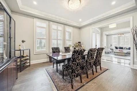 18 Dalmeny Drive Brampton ON L6X 0X3