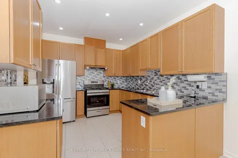 265 Brussels Avenue Brampton ON L6Z 0G4