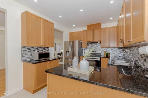 265 Brussels Avenue Brampton ON L6Z 0G4