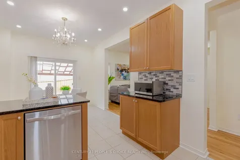 265 Brussels Avenue Brampton ON L6Z 0G4