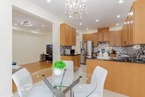 265 Brussels Avenue Brampton ON L6Z 0G4