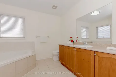 265 Brussels Avenue Brampton ON L6Z 0G4