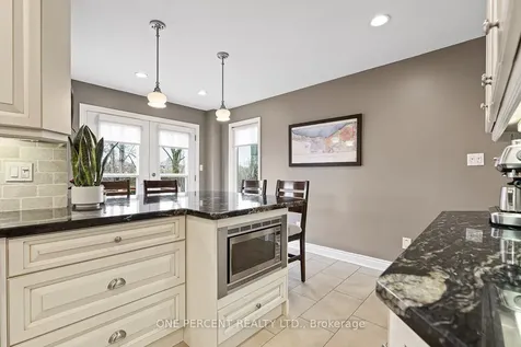 61 Street Michaels Crescent Caledon ON L7E 5Y9