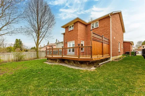 61 Street Michaels Crescent Caledon ON L7E 5Y9