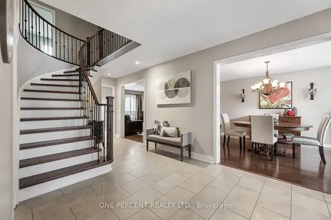 61 Street Michaels Crescent Caledon ON L7E 5Y9