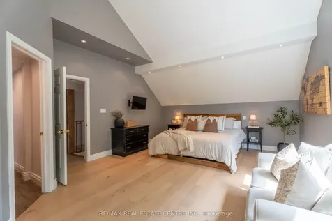 50 Lorne Street Caledon ON L7C 1L4