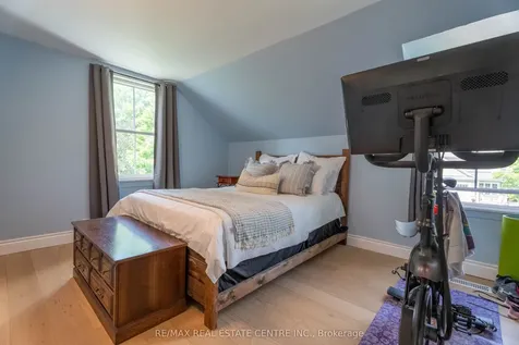 50 Lorne Street Caledon ON L7C 1L4