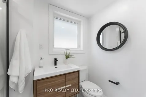 132 Bartley Bull Parkway Brampton ON L6W 2J9