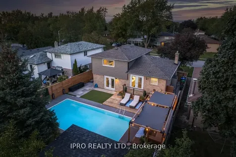 132 Bartley Bull Parkway Brampton ON L6W 2J9