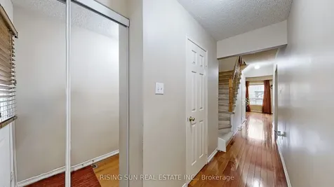 11 Kitto Court Brampton ON L6Y 5A9