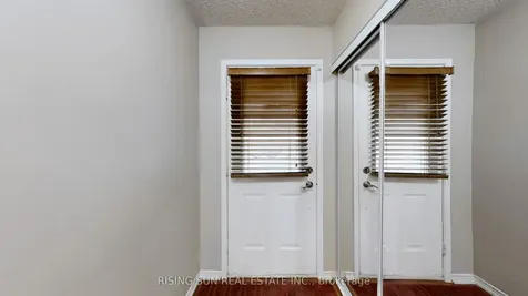 11 Kitto Court Brampton ON L6Y 5A9