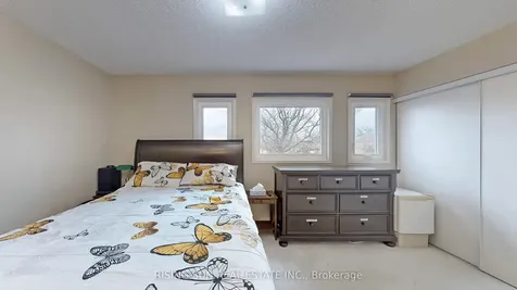 11 Kitto Court Brampton ON L6Y 5A9