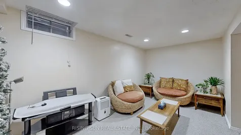 11 Kitto Court Brampton ON L6Y 5A9