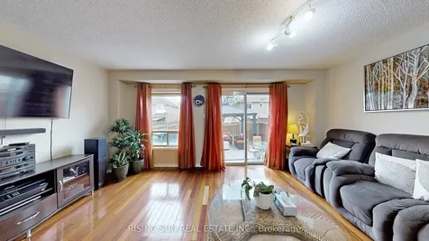11 Kitto Court Brampton ON L6Y 5A9
